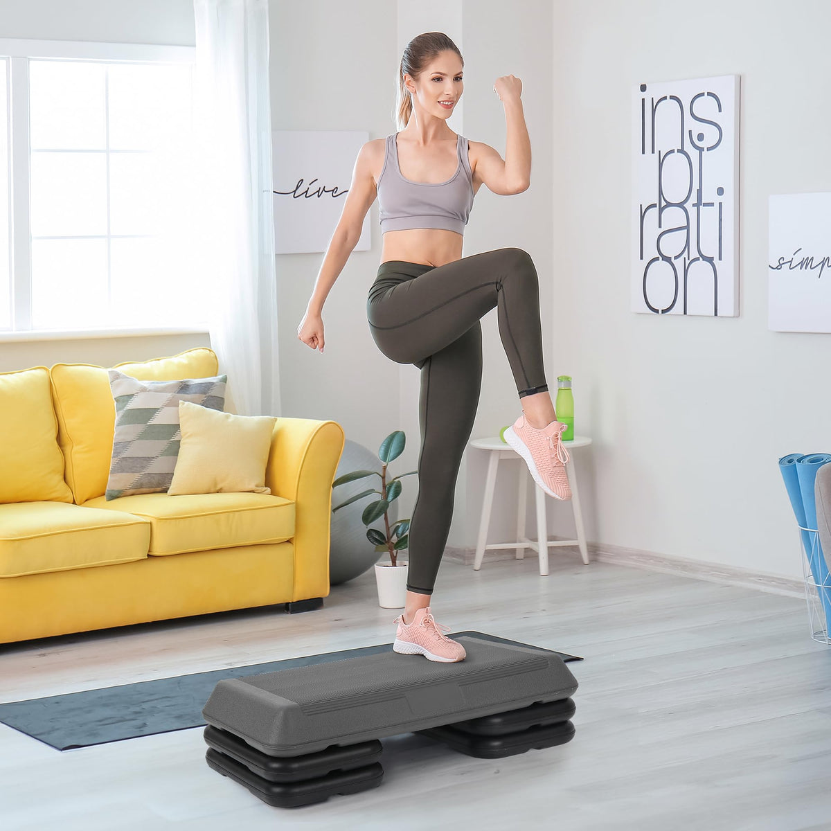 28.5'' Adjustable Exercise Step Platform with 4 Stackable Risers E9108